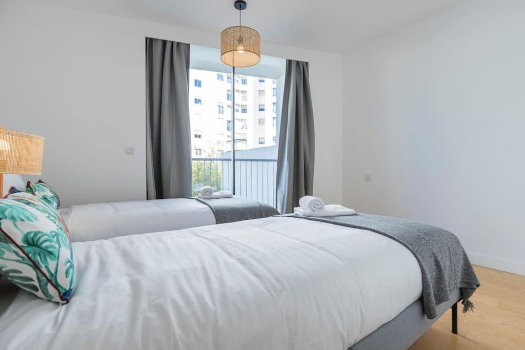 Campolide Lovely 2 Bedroom By Innkeeper Lisboa Extérieur photo