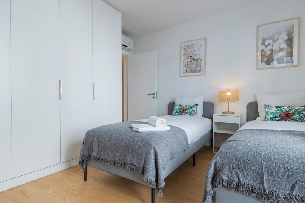 Campolide Lovely 2 Bedroom By Innkeeper Lisboa Extérieur photo