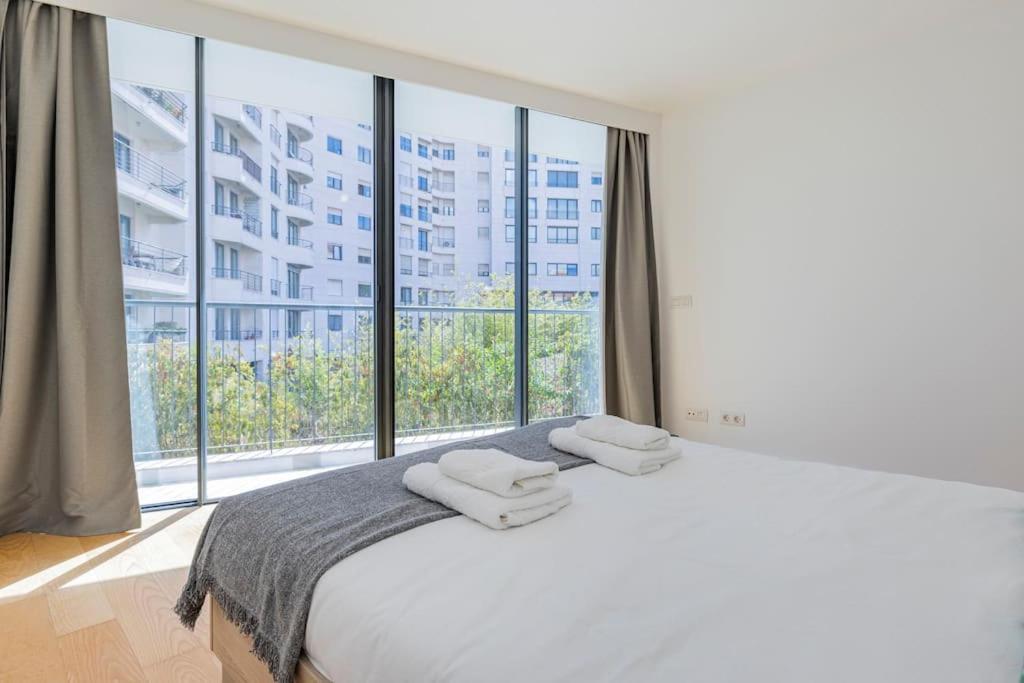 Campolide Lovely 2 Bedroom By Innkeeper Lisboa Extérieur photo